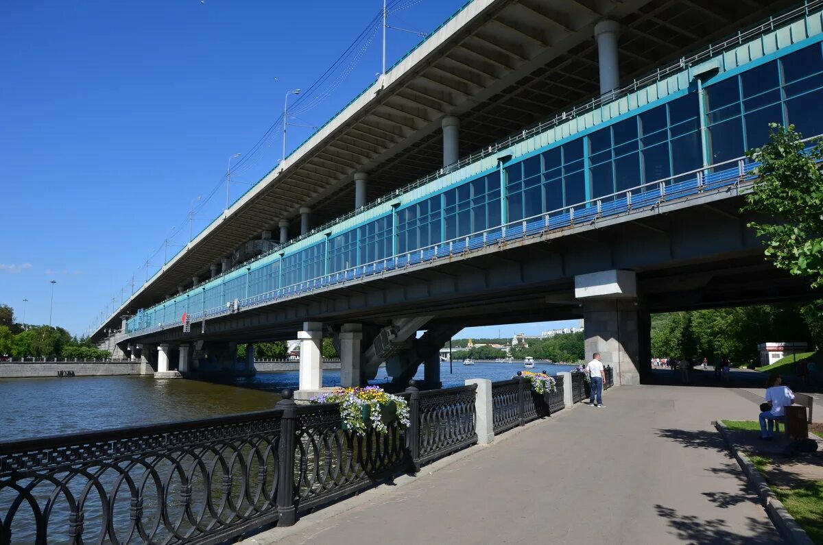 метромост воробьевы горы. лужнецкий метромост. метромост лужники. лужнецкий метромост в москве. лужнецкий мост воробьевы горы.
