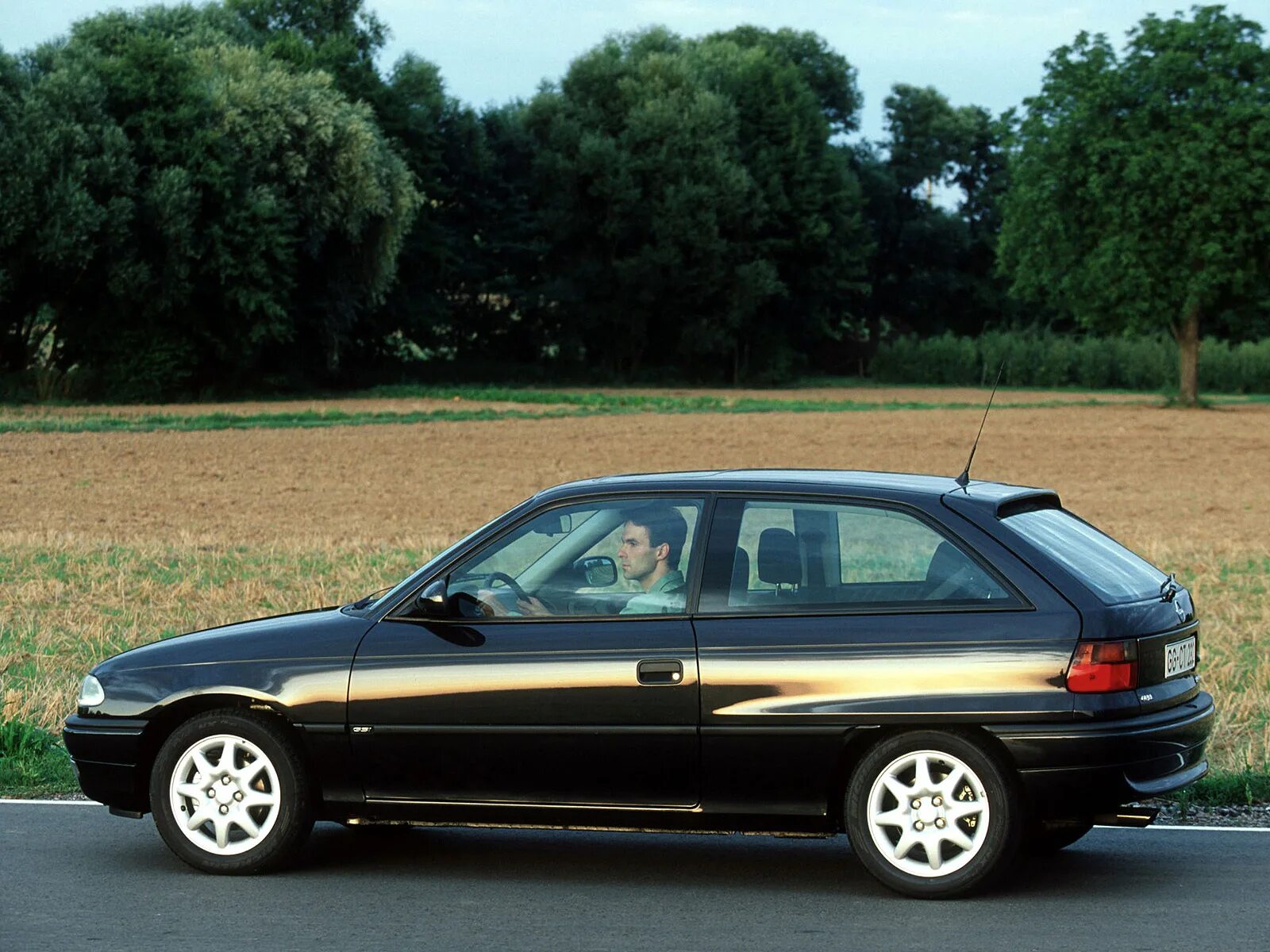 Opel gsi. Opel Astra GSI. Opel Astra f GSI. Opel Astra f 1991 GSI. Opel Astra GSI 1993.