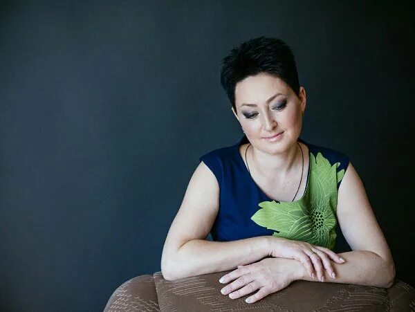 аллой контакты