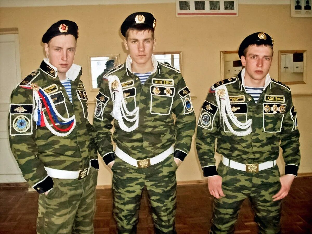 Берет инженерных войск. Берет инженерных войск. Берет инженерных войск. Форма мотострелковых войск. Военнослужащий российской армии.