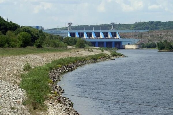 Новоднестровская гэс украины. Днестровская гэс-2. Днестровская гэс в приднестровье. Днестровский каскад гэс. Новоднестровская гаэс.
