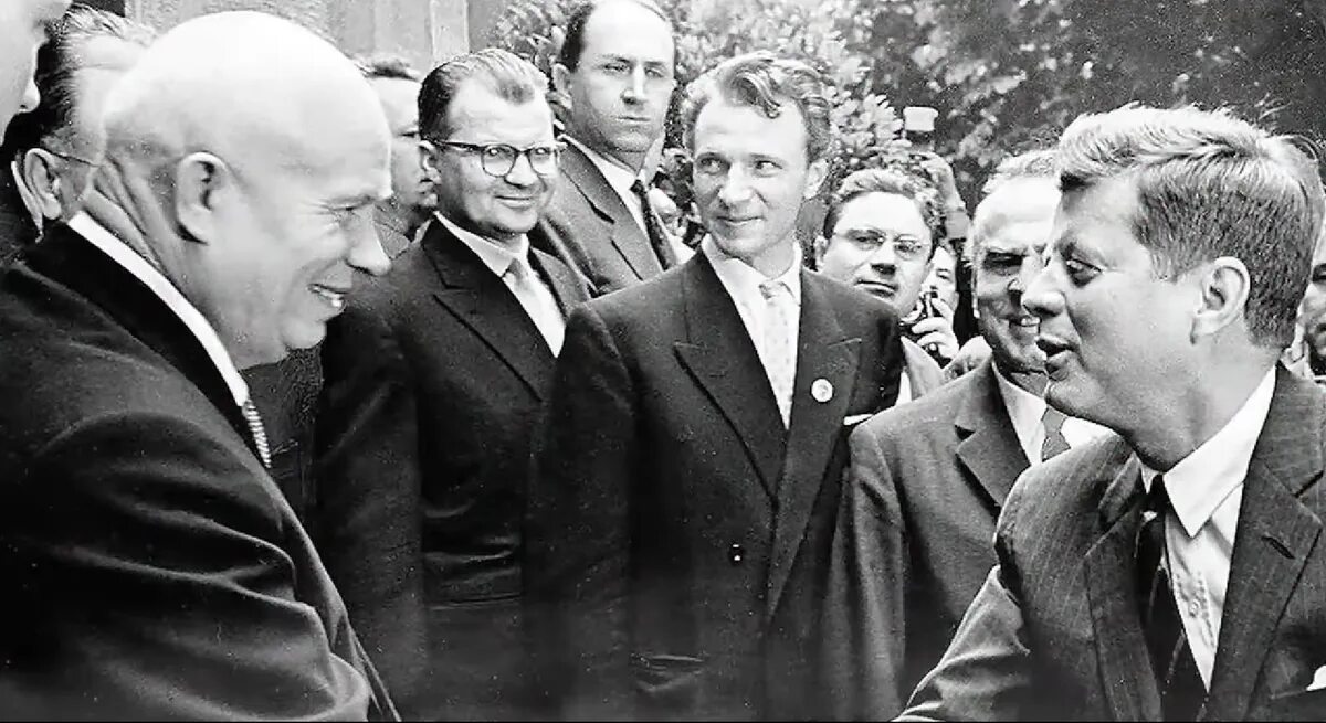 Никита хрущев и джон кеннеди. Карибский кризис кастро. Куба 1962 карибский кризис. Кризис 1963. Кризис 1963.