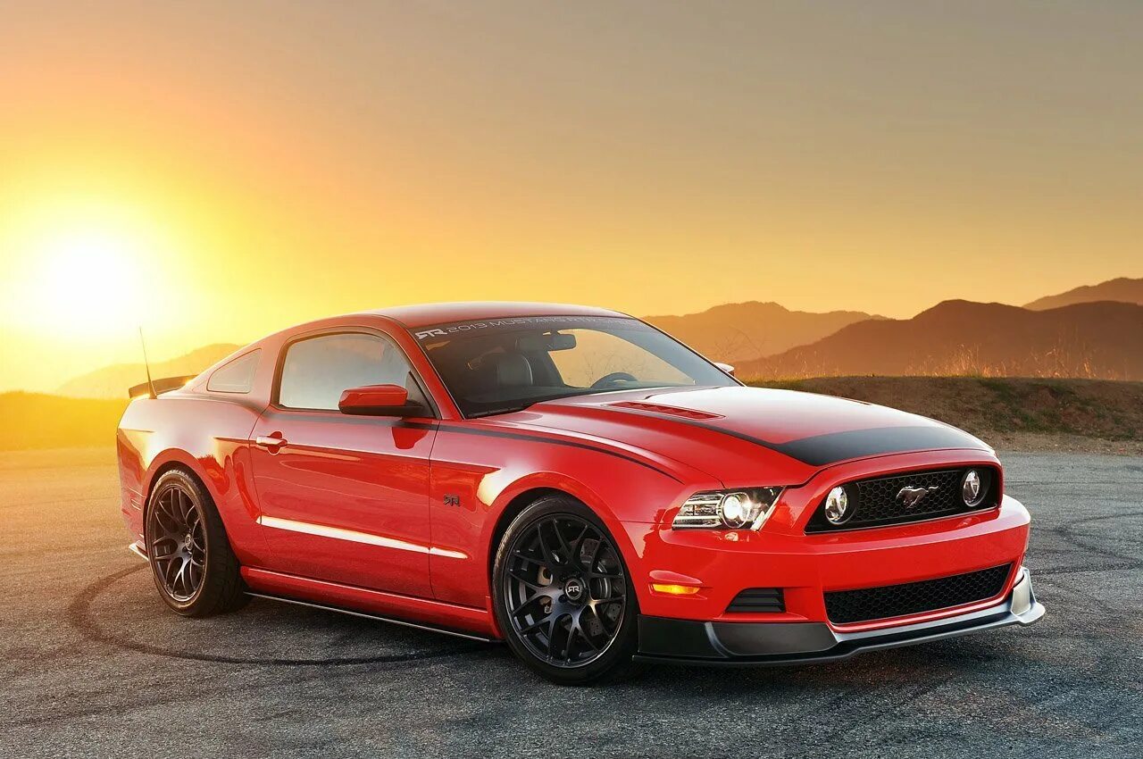 Мустаг ру. Ford Mustang 2013. Форд Мустанг 2013. Форд Мустанг 2013 красный. Ford Mustang gt 2013.