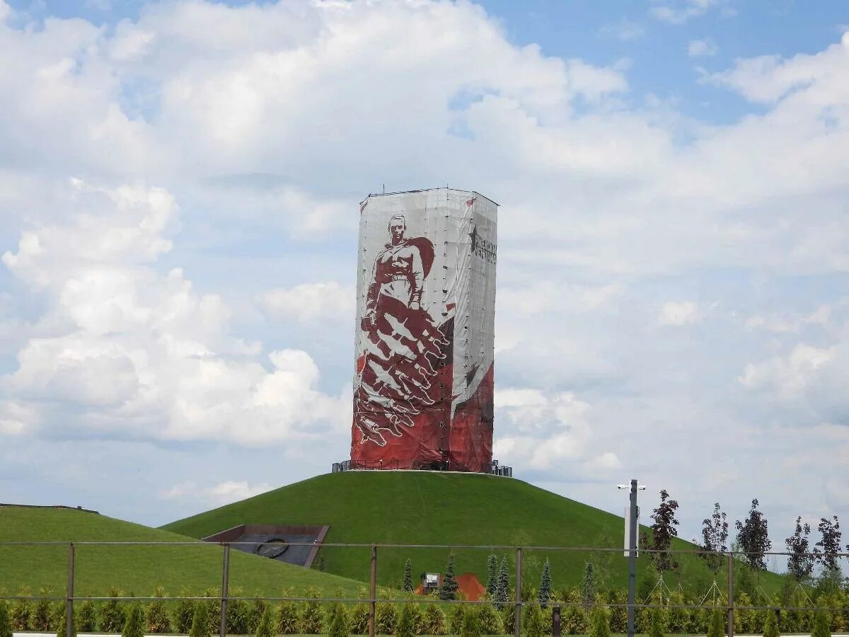 Ржевский мемориал 2025. Ржев мемориал. ржев монумент. ржев мемориал советскому солдату. ржев памятник.