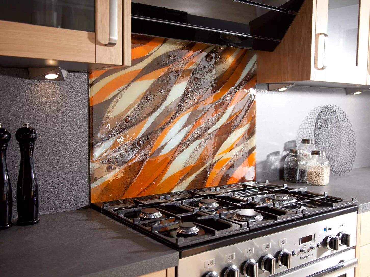 защитный стеклянный экран для кухни. экран для плиты защитный кухонный. жаропрочное стекло для плиты. 009. жаропрочное стекло для газовой плиты.