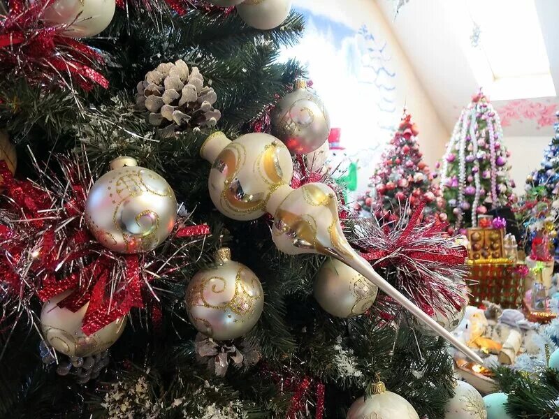 Иней музей елочной игрушки. Иней музей елочной игрушки. Фабрика ёлочных игрушек в павловском посаде. Фабрика елочных игрушек иней. Фабрика игрушек иней в павлово посаде.