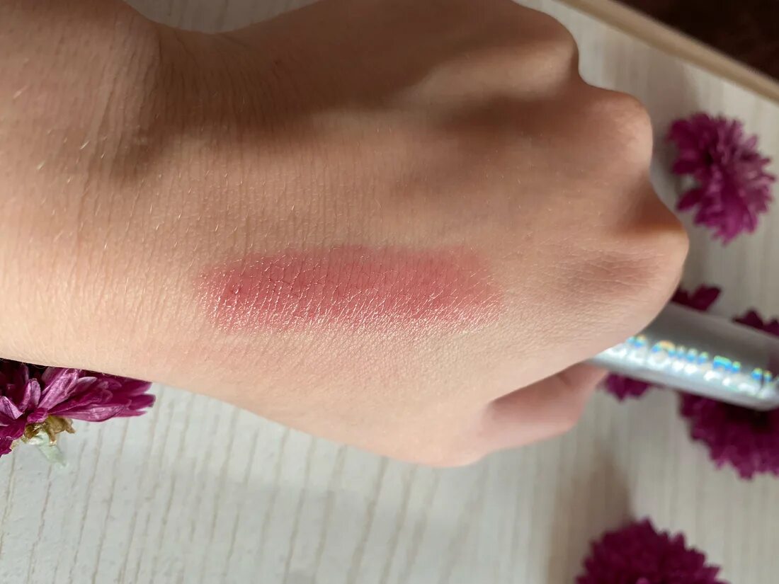 Mac glow play lip. Mac glow play lip