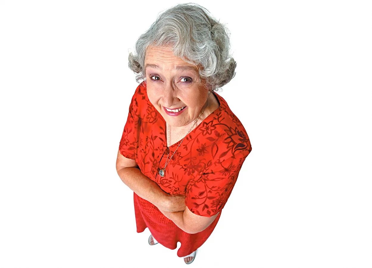 Бабушка 30 лет. Бабушка. бабушка пенсионерка. довольная бабка. бабушки в восторге.