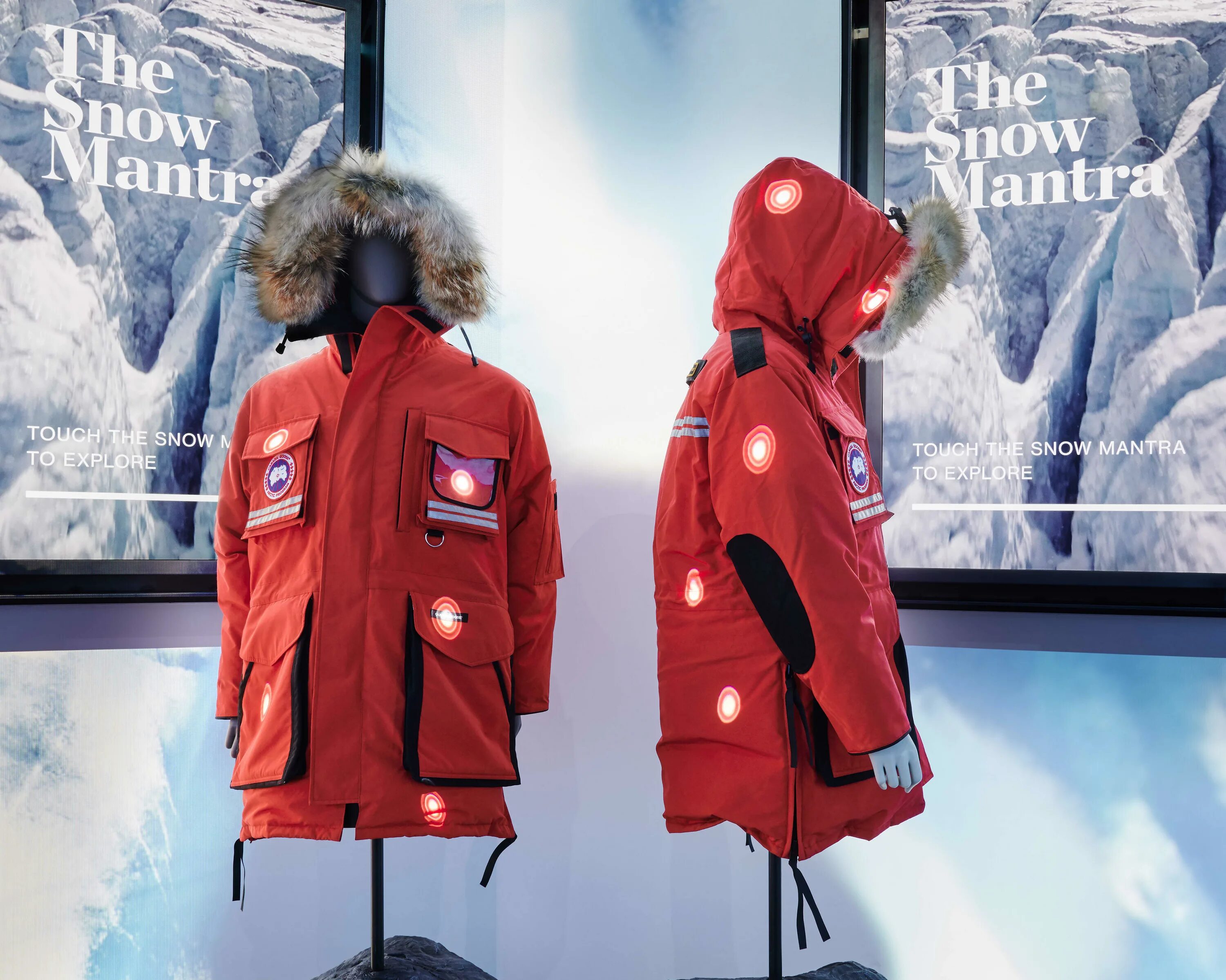 Канада стор. Canada Goose 2022. Одежда Канада Гус. Канада Гус Тимати. Canada Goose Snow Mantra Parka.