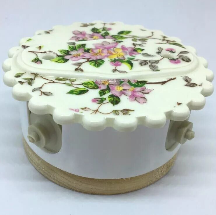 Крышки для распределительных коробок круглые. Распаячная коробка круглая с крышкой 80. крышки для распределительных коробок. крышка распределительной коробки. крышка для распределительной коробки круглая.