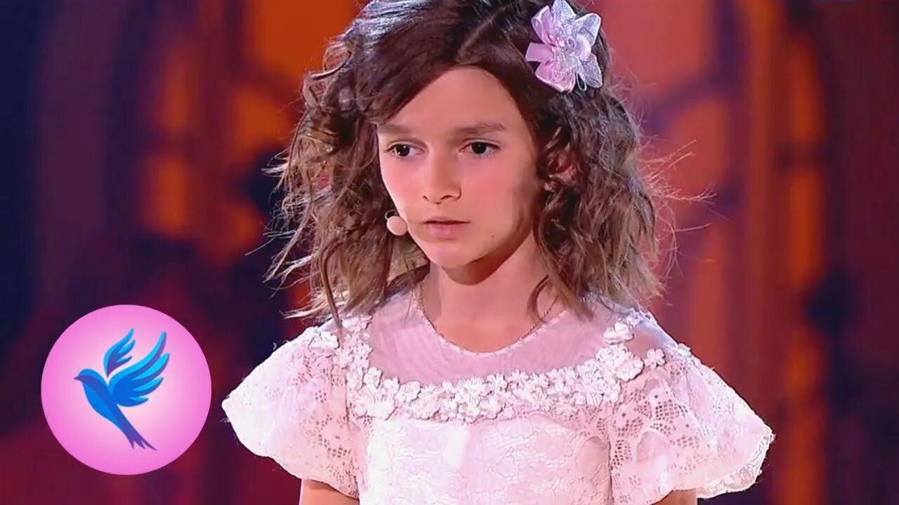 Виталия корниенко актриса. Яся симонова синяя птица. Девочка в синей птице фамилия. Синяя птица 1970 ливанов. Синяя птица конкурс девочки.