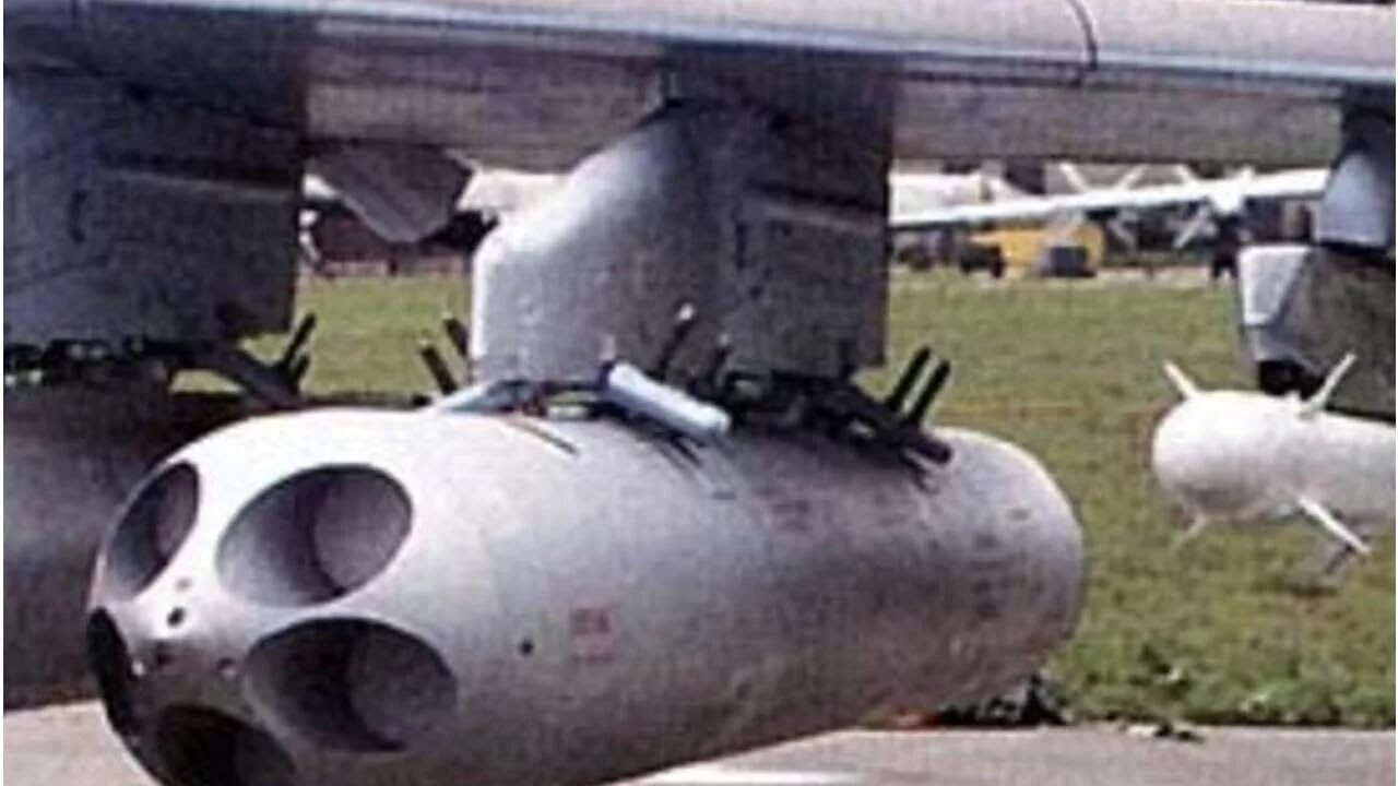 С-13дф ракета. С-13б ракета. Блок нурс б-8. Б13л1 блок неуправляемых авиационных ракет. Нурс б-13л.