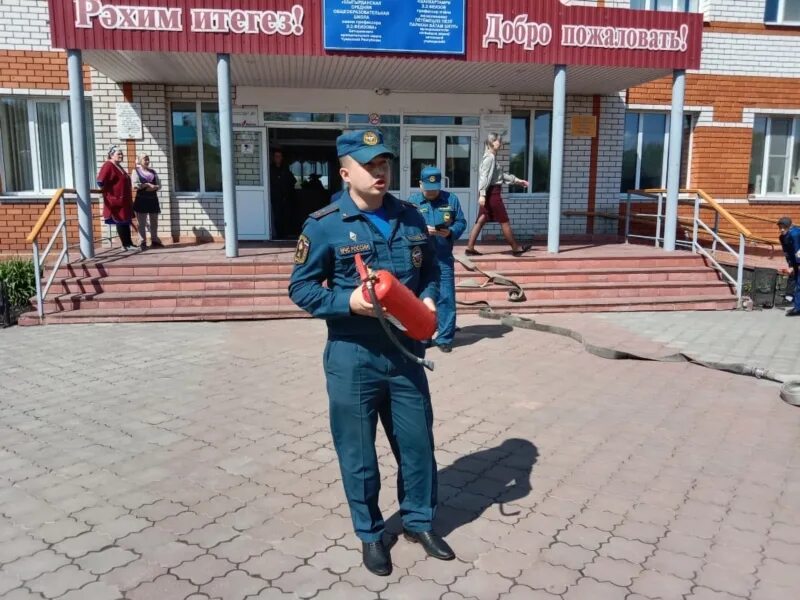 Учебная тревога в москве. Учебная тревога в школе. Учебная тревога по всей России. Фото учебная тревога в школе. Учебная тревога сборник.