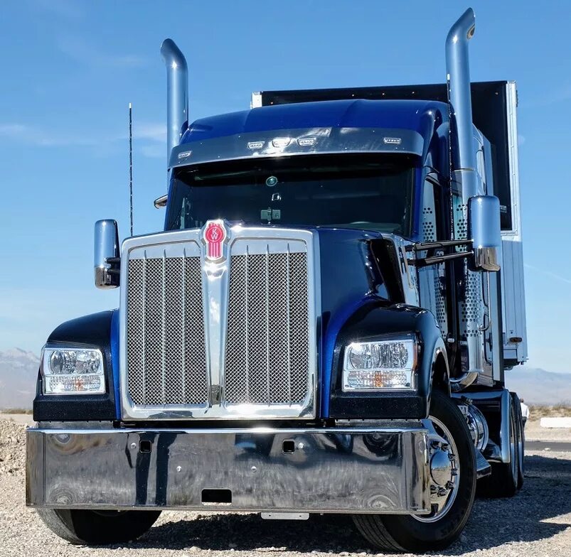 Как называется тягач. Kenworth w990. kenworth w900 8x6. тягач кенворт w990. грузовики kenworth w900.