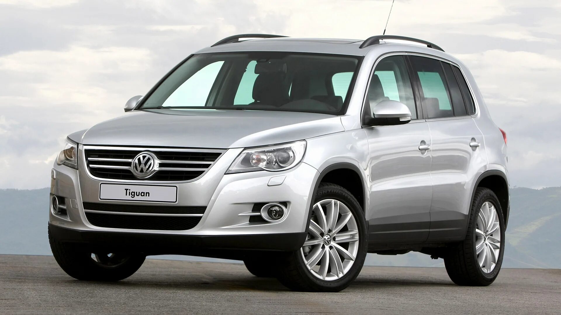 Аналог volkswagen. VW Tiguan 2007. Tiguan 1. Фольксваген Тигуан 2007 года. Фольксваген Тигуан 2007-2011.