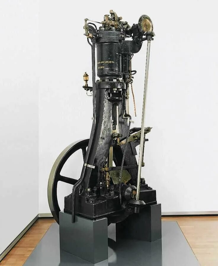 Двигатель Рудольфа дизеля 1897. Первый дизельный двигатель Рудольфа дизеля.