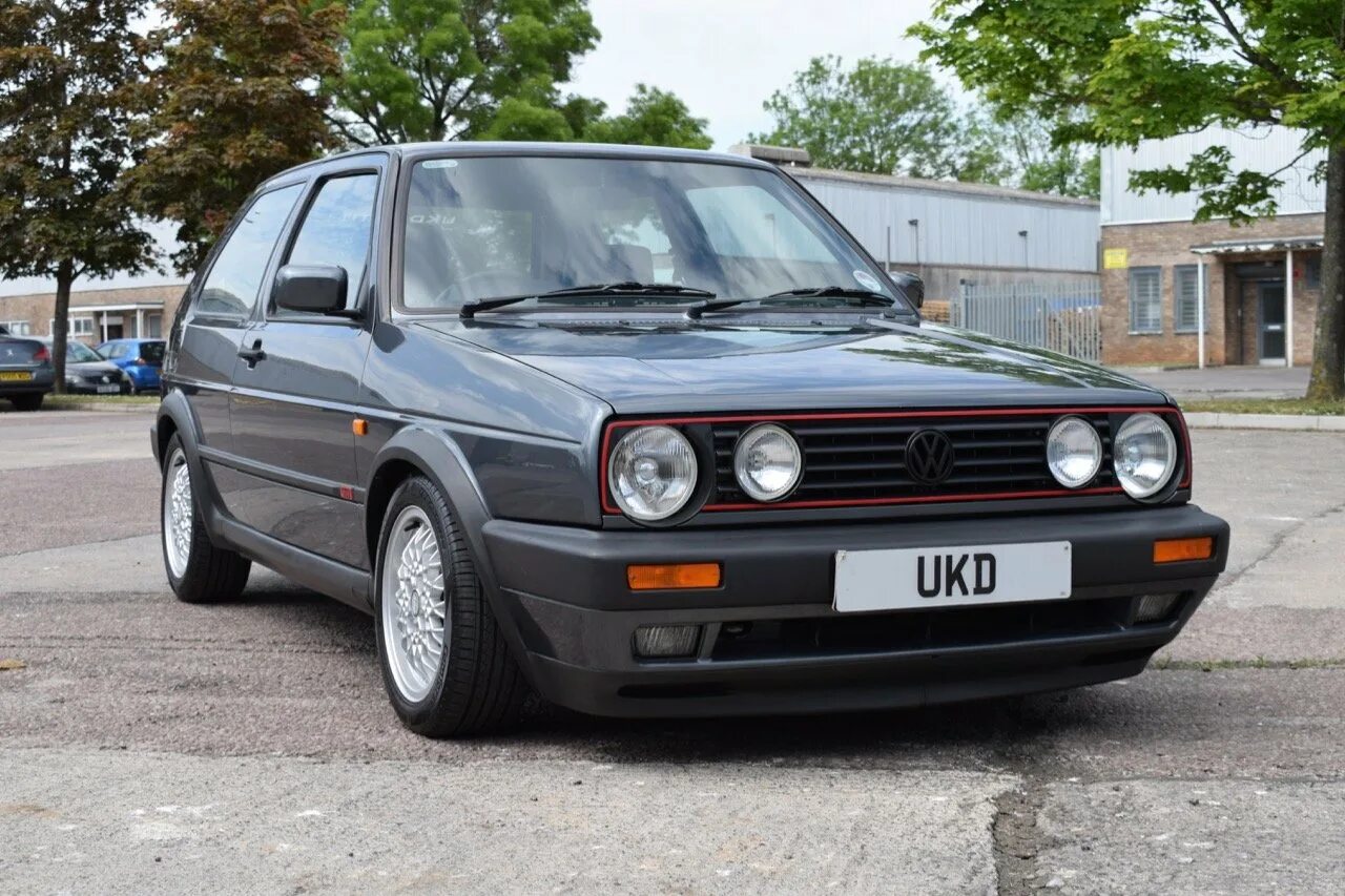 Купить фольксваген гольф 2 дизель. Volkswagen Golf 2 GTI 1990. Golf mk2 GTI. Golf 2 GTI 16v. Golf GTI 16v.