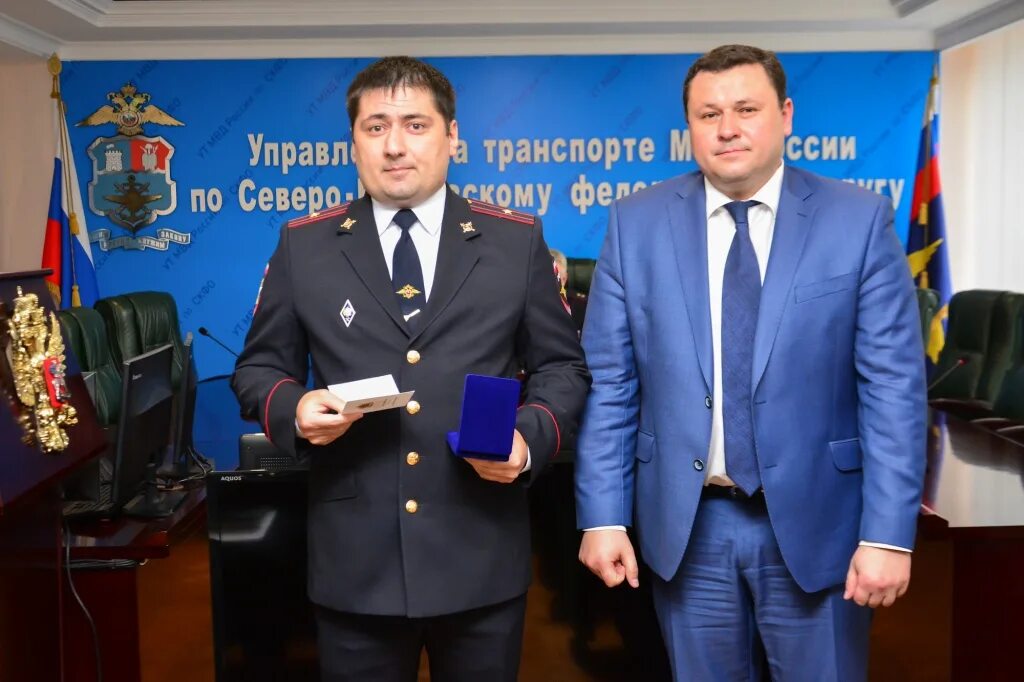 9 мая ростов на дону. транспортная полиция ростов. транспортная полиция ростов. полицейский ппсп на железнодорожном транспорте. сотрудники ростовской полиции.