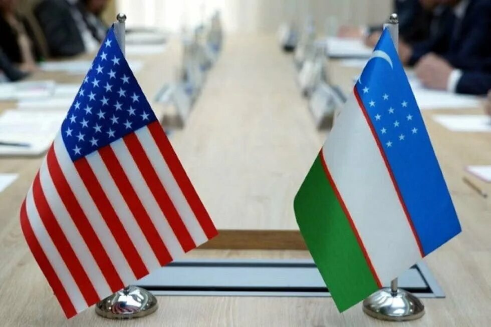Узбекистан и США. Флаг США И Узбекистана. Флаг Америка Узбекистан. Конгресс США.