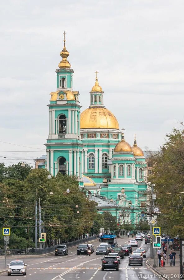 Елоховская церковь на бауманской. Храм на бауманской в москве елоховский. Елохово в москве. Елохово в москве. Елохово в москве.