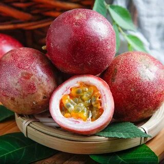 Красная маракуйя