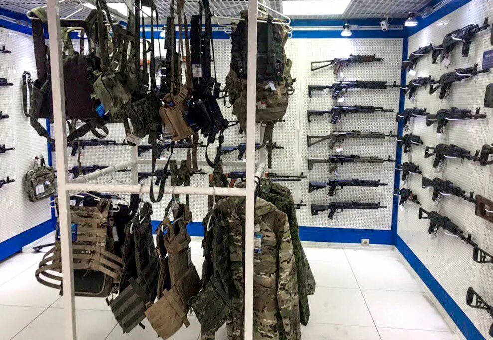 Airsoft rus магазин. Аирсофт магазин оружия. Страйкбольный магазин сургут. Страйкбольный магазин airsoft-rus. Страйкбольный магазин в москве.