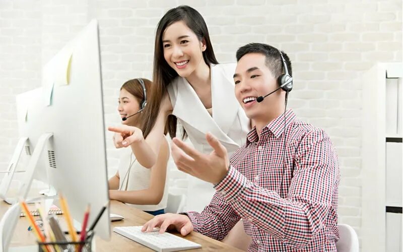 Higher call. Лицензии салона стоковые фото. Customer service Team. Tận dụng cơ hội. What kind of skills customer service agent know?.