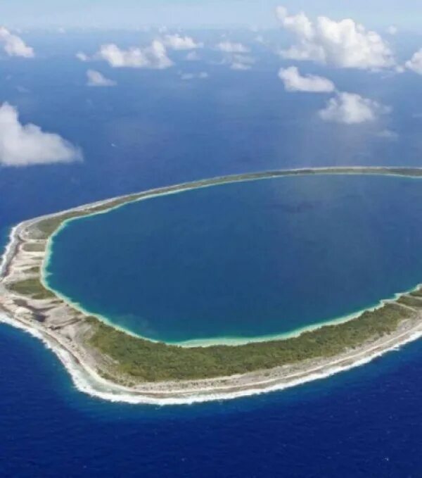 L atoll. L atoll