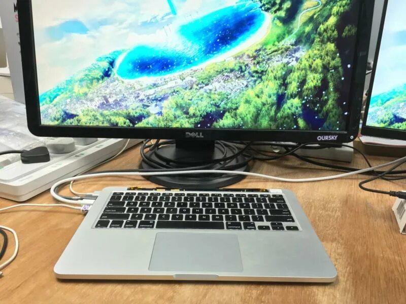 Sans монитор. Macbook without display. монитор sans m2444pc. macbook pro without display. macbook 1992 years.