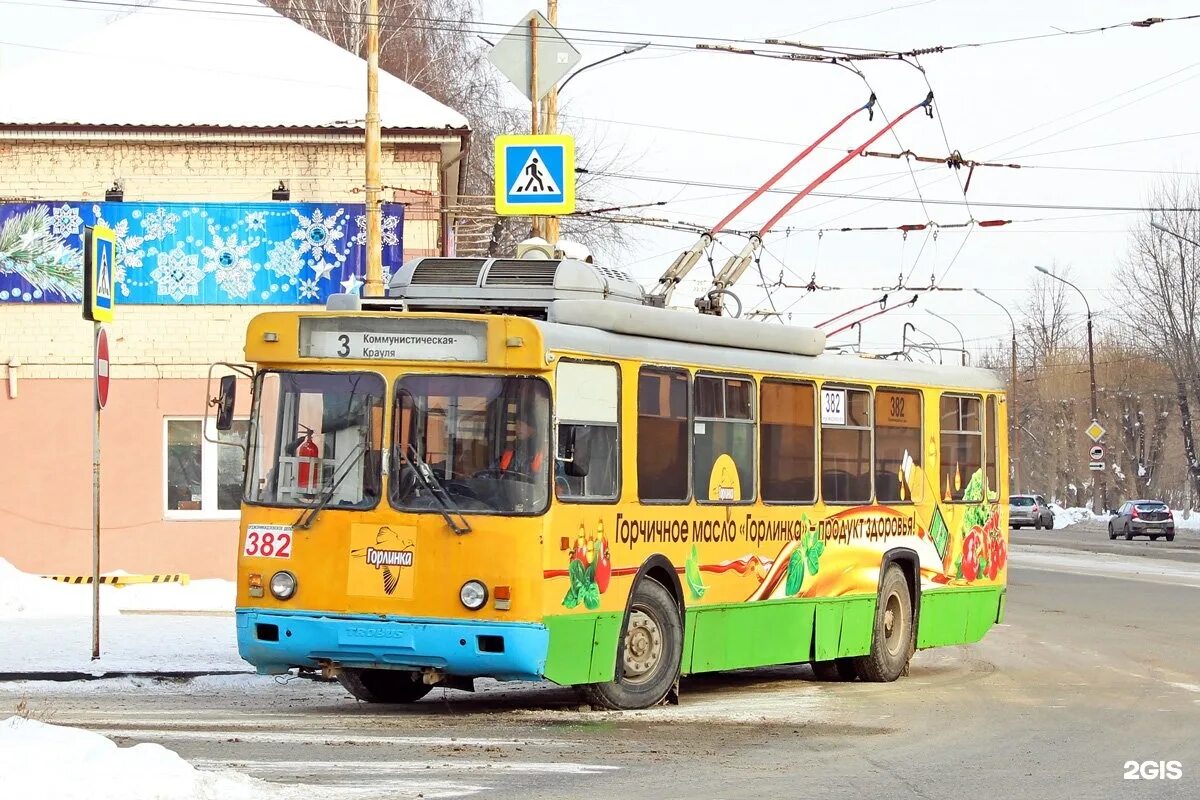 00 (вмз-375). Екатеринбургский троллейбус екатеринбург. Троллейбус в екатеринбурге зиу 682 кр иваново. Зиу 682 екатеринбург. Троллейбус екатеринбург.