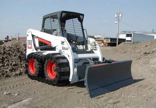 Bobcat 175. Погрузчик Bobcat s175. Бобкэт 175. Мини погрузчик Бобкэт s175. Мини погрузчик Bobcat 175.