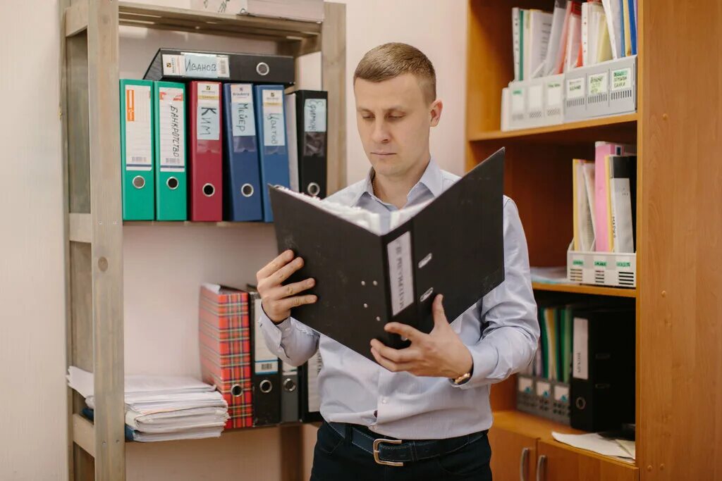 юрист картинки. большие дела отзывы. юридическая компания большое дело. заказные отзывы. юрист компании.