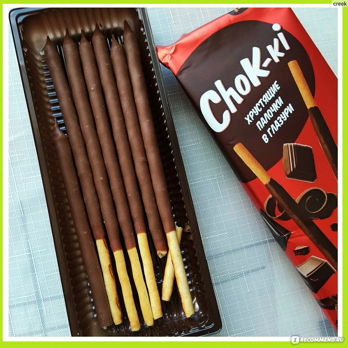 Палочки соломка с шоколадом Chok ki. Корейские шоколадные палочки Пеперо. Палочки в шоколаднойгдазури.