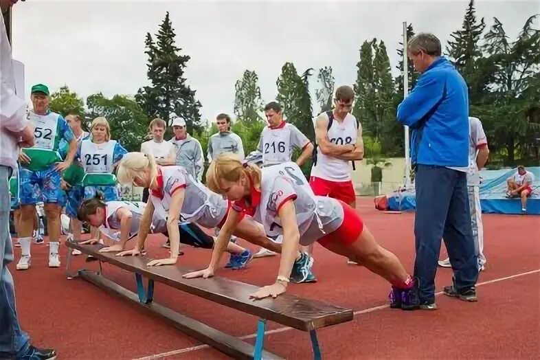 Ржд физкультурно. Фитнес на обводном канале. Ржд спортзал заринск. Фоц локомотив константина заслонова. Ржд спортзал заринск.