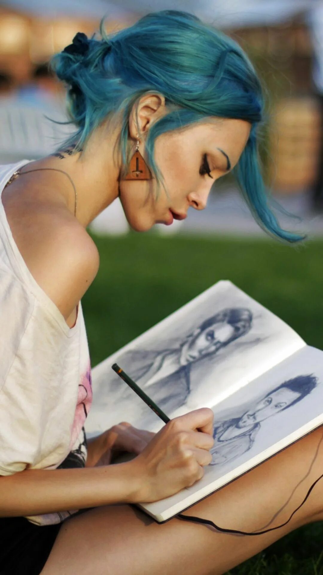 необычное хобби леди 16