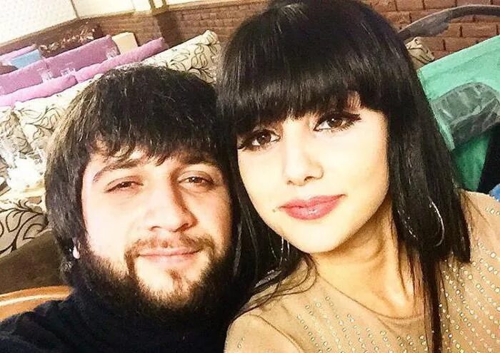 Эльбрус джанмирзоев в молодости. Джанмирзоев с женой. Эльбрус джанмирзоев национальность. Эльбрус джанмирзоев нация. Эльмир джанмирзоев.