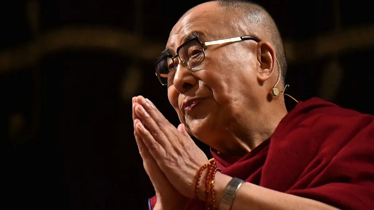 Далай-лама xiv тензин гьяцо. Далай-лама в барнауле в 2009. Далай лама. Далай лама 14. Далай-лама xiv тензин гьяцо.