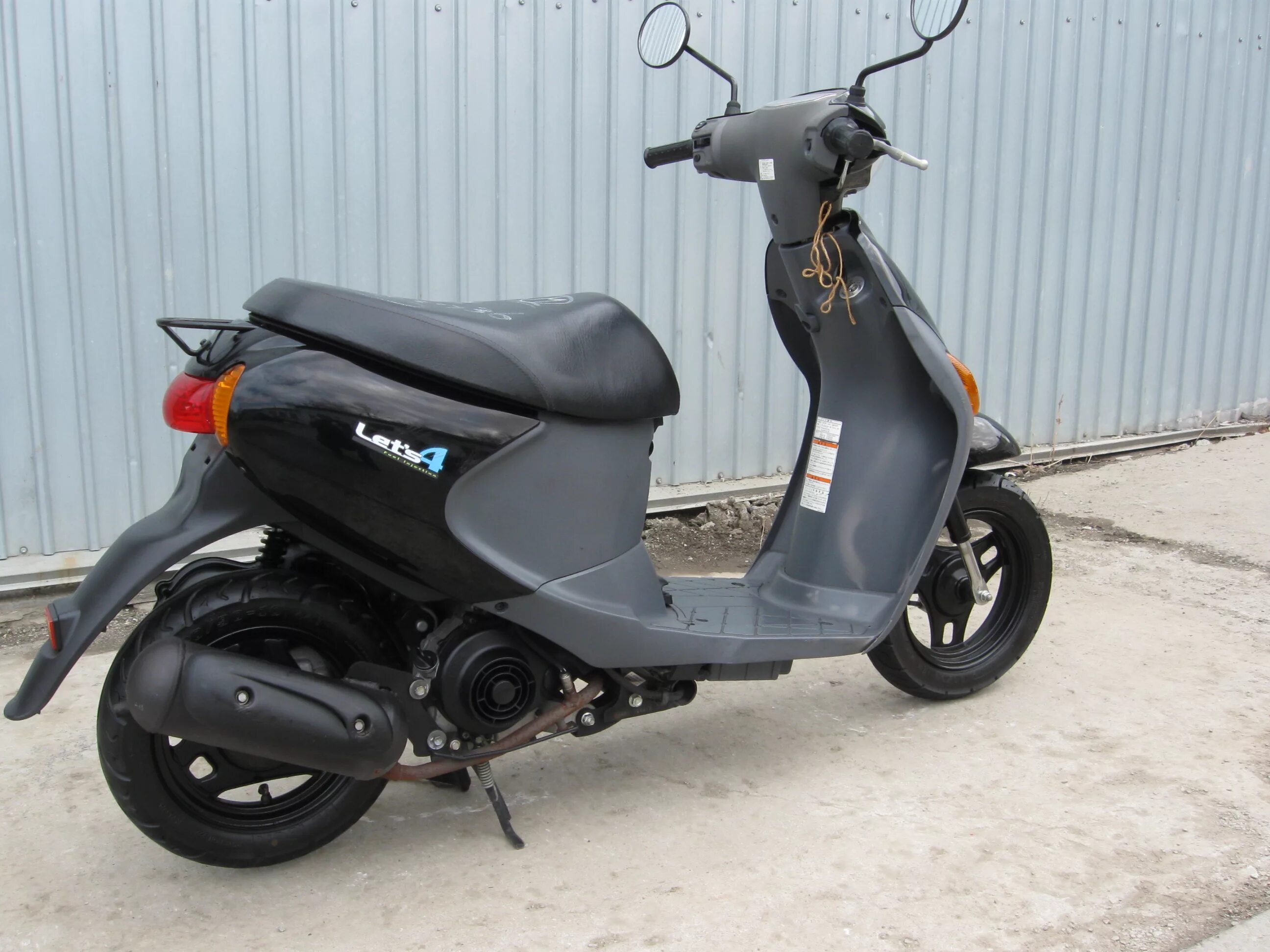 Suzuki lets 4. Скутер Сузуки летс 4. Suzuki Lets 4 2011. Скутер Сузуки летс 6.