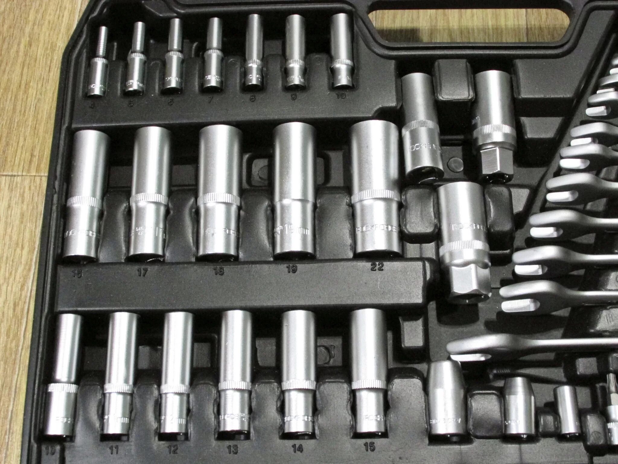 Rock force 1 2. Набор инструментов rock force 38841. Набор инструментов 216 rockforce. Набор инструментов rock force rf-38841 216 предметов. Набор инструментов rock force 38841.