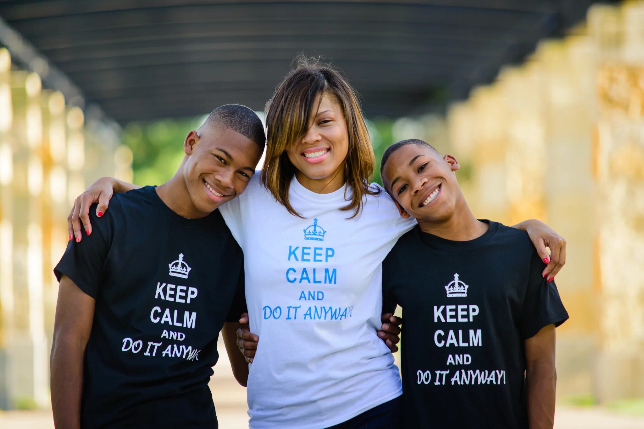 Black son. Афроамериканцы любовь. Эйнсли слейтер rainbow high. Be c mom. Be c mom.