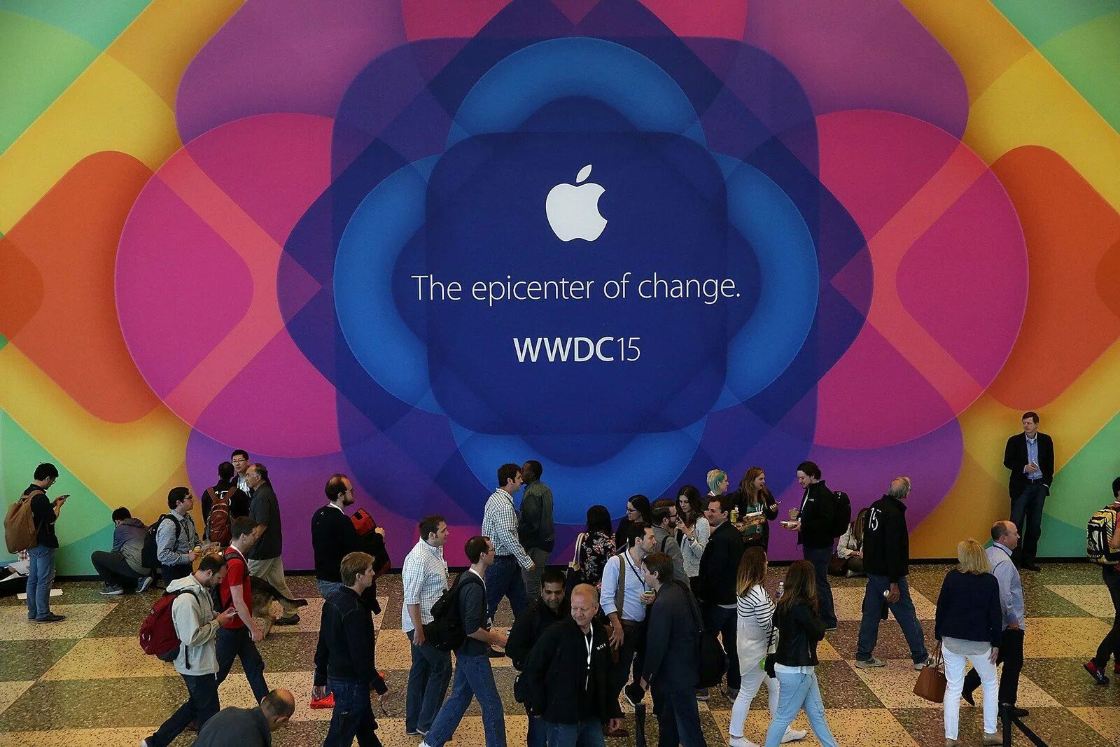 Wwdc 2025 время. Apple wwdc. конференция apple. wwdc 2005. worldwide developers conference фото.