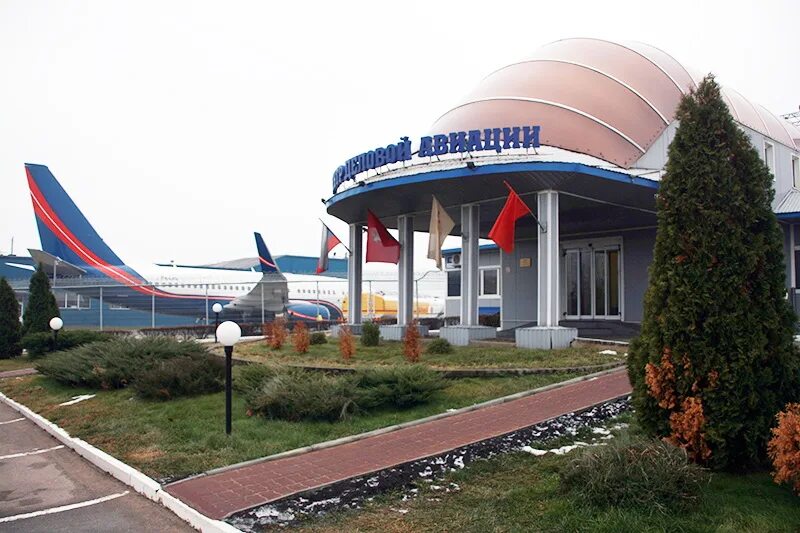 Вип терминал домодедово. Домодедово терминал цда. Самолет домодедово. Аэропорт домодедово цда. Аэропорт домодедово цда.