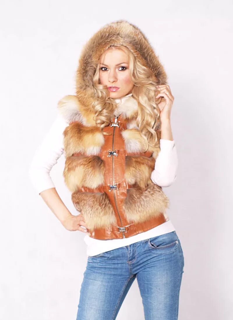 Лис меховые жилетки. Меховая жилетка. Лис меховые жилетки. Меховая жилетка из лисы. Жилетка женская из лисы.