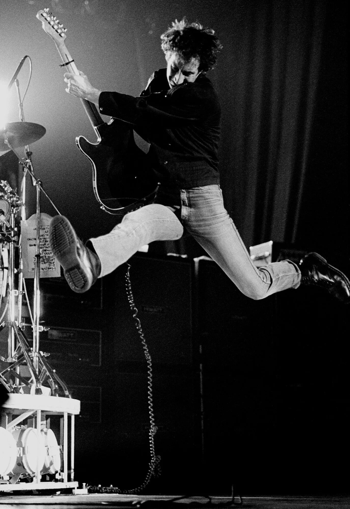 Pete townshend. Пит Таунсенд. Пит Таунсенд the who. Pete Townshend 1981. Pete Townshend Dr Martens.