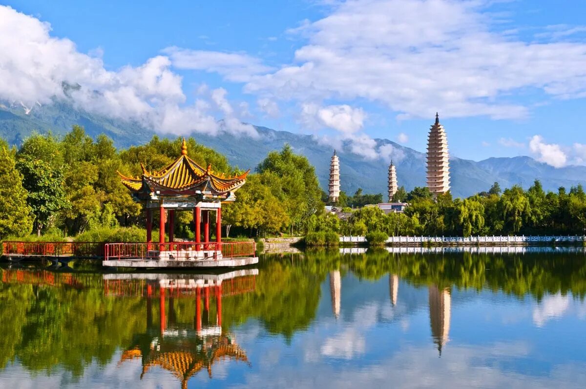 #tourism #town #asia #china #hunan #fenghuang phoenix ancient town #building #ci
