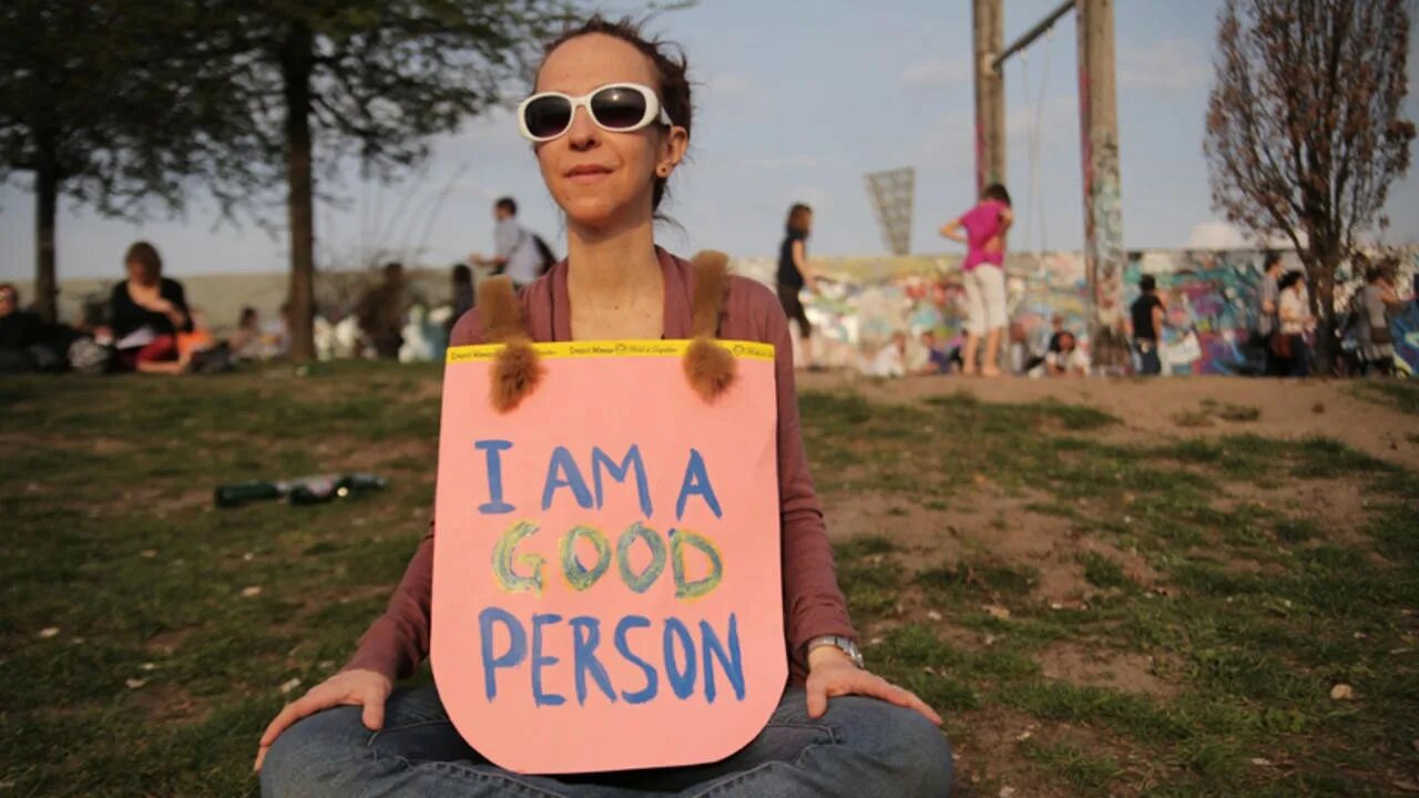 I am this person. Good person. A good person фильм. Better person. Творческая личность картинки прикольные.