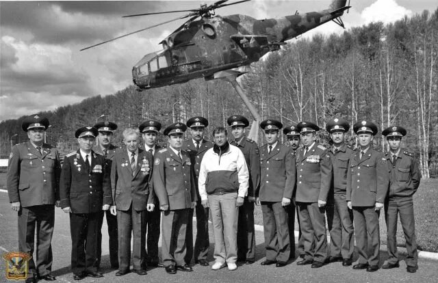 Уфимское вваул 97. Качинское вваул 1994. Уфимское вваул выпуск 1991. Вертолетное усилие уфа. Вертолетное училище уфа затон.