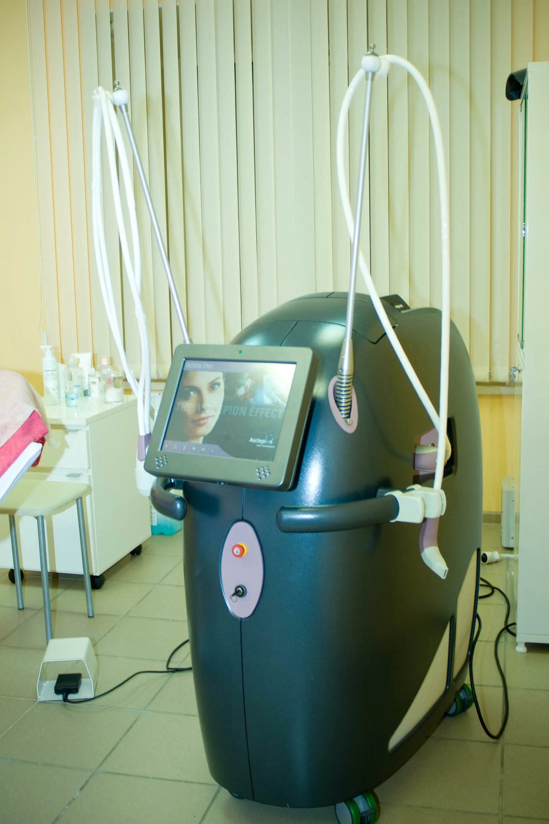 Пушкина 80 пермь клиника. Косметология пермь пушкина 80. Клиника лазерной косметологии пермь. Косметология пермь пушкина 80. Пушкина 80 лазерная косметология.