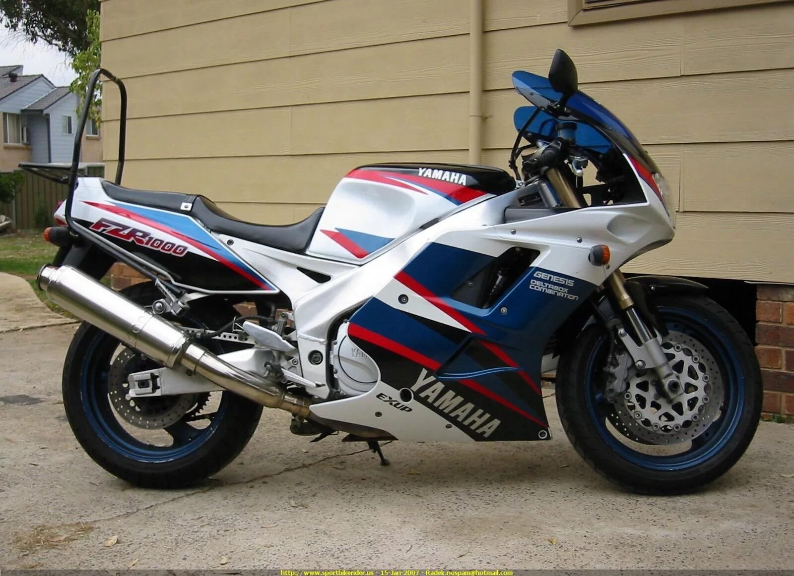 Yamaha r750. Ямаха фзр 600 генезис. Ямаха фзр6 1995. Хонда фзр1000. Yamaha fzr 1000.
