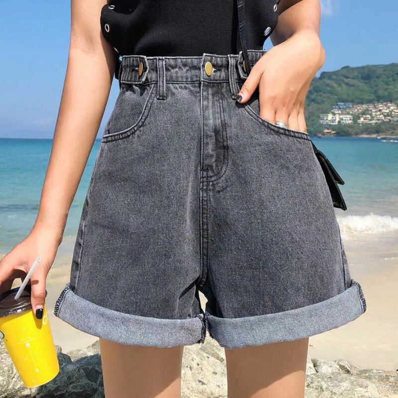 Шорты женские модные. Трендовые шорты на лето. Шорты. Шорты женские. Джинсовые шорты женские модные.